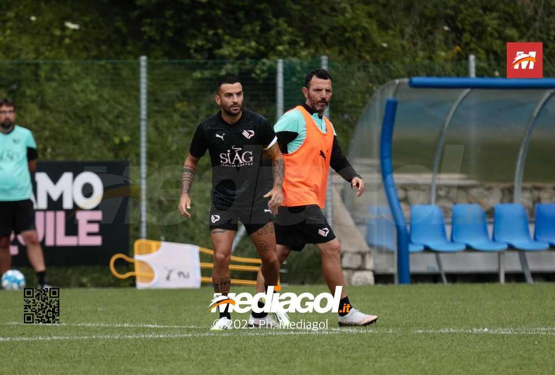 FOTO Ritiro Palermo, day 13 a Ronzone: gli scatti della seduta mattutina (Gallery) - immagine 9