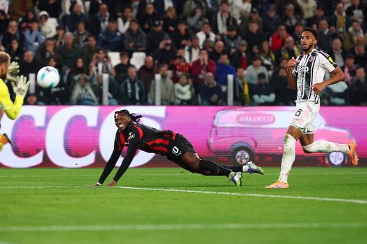 Ravezzani: “Valzer attaccanti Juve? Ecco chi il meno peggio. Leao problema per il Milan se…” - immagine 1