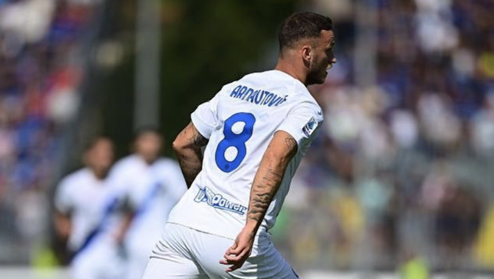 Arnautovic post infortunio: “Grazie a tutti per l’affetto, torno presto! Sempre forza Inter” - immagine 1