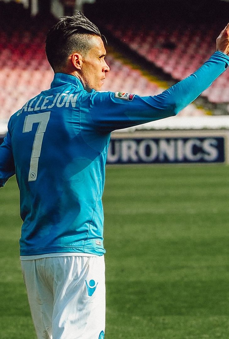 GALLERY Napoli-Fiorentina, viaggio nei ricordi: i migliori scatti delle sfide passate - immagine 5