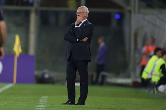 (Photo by Gabriele Maltinti/Getty Images) Cagliari, Ranieri: “Amarezza per l’arbitraggio di Salerno, ma pensiamo solo al Frosinone”- immagine 2