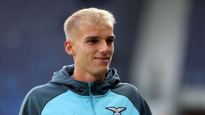 Lazio, Ratkov scalpita: da Noslin e Isaksen a Cancellieri e Basic, tutto sulla formazione - immagine 1