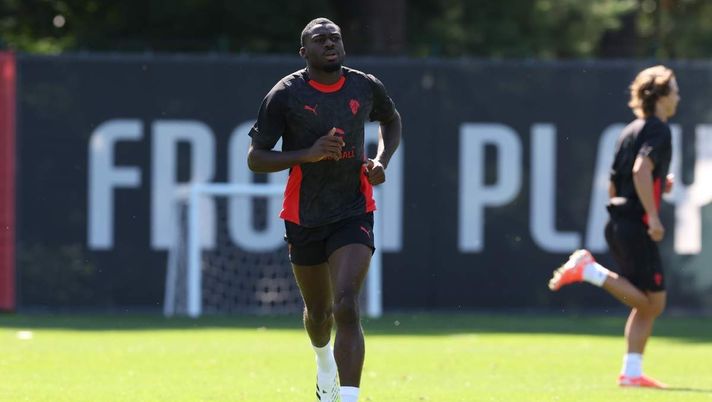 Youssouf Fofana AC Milan allenamento Milanello
