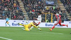 Sky, Leao con un’altra punta a fianco: potrebbe giocare meglio