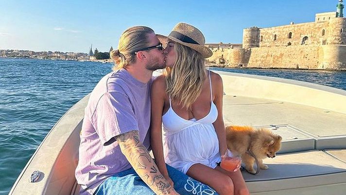 Instagram @dilettaleotta  Karius: “Diletta donna della mia vita. Aria? Quando l’ho vista per la prima volta…” - immagine 1