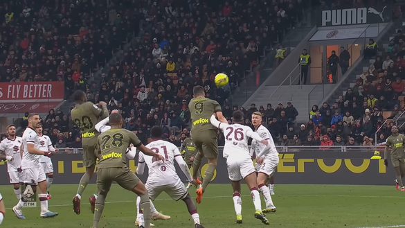 immagine 5 Milan-Torino 1-0, l’analisi del gol: Giroud, mestiere e centimetri beffano Djidji- immagine 6