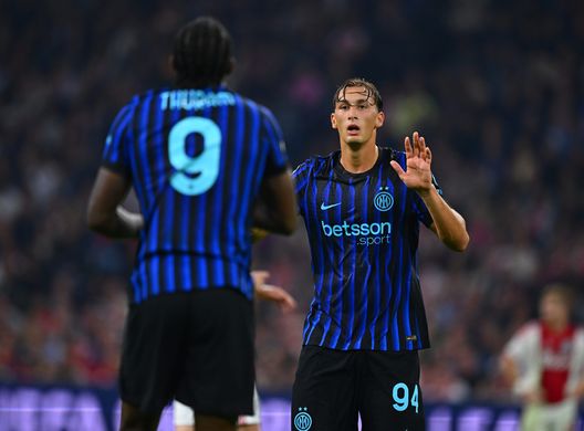 Pio Esposito insieme a Marcus Thuram in Ajax-Inter. Johan Cruijff Arena il 17 settembre 2025 ad Amsterdam, Paesi Bassi. (Foto di Mattia Pistoia - Inter/Inter tramite Getty Images) Ajax-Inter