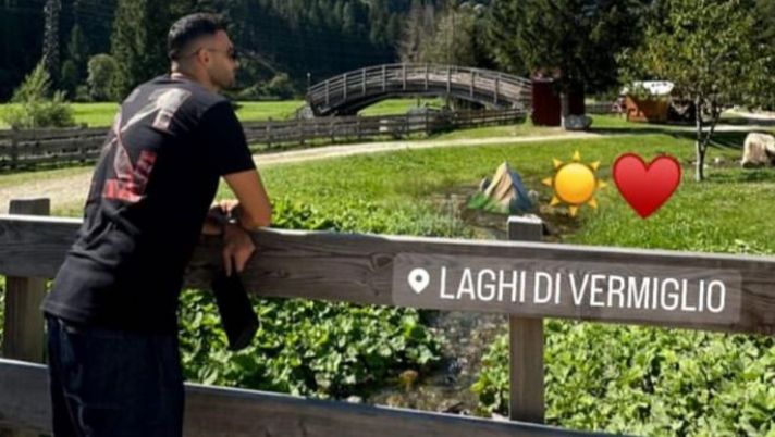 Ilaria Alesso e Lykogiannis, tv e calcio: una estate di sorrisi e di affetto - immagine 1