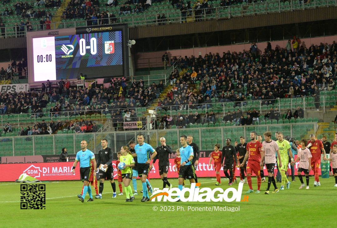 FOTO Palermo-Catanzaro 1-2, 15ª giornata Serie B 2023-2024 (GALLERY) - immagine 57