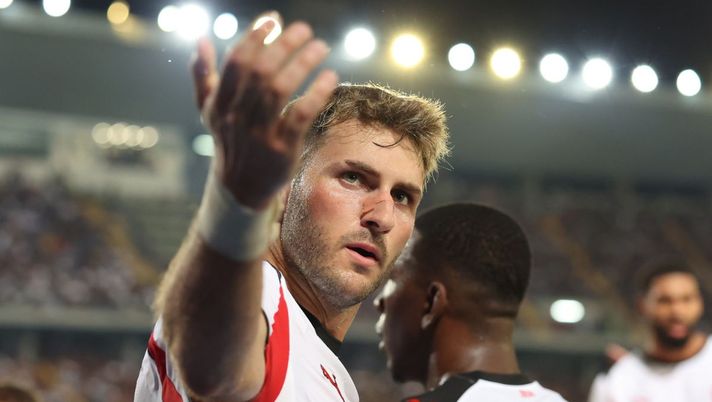 Milan, Bianchin: 'Gimenez è stato vicino all'addio, ora ha un'altra occasione'