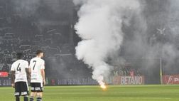 Lacrimogeni allo stadio: scontri al derby di Cluj vinto da Andrea Mandorlini
