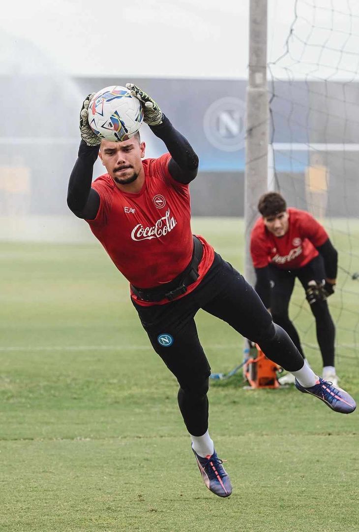 GALLERY Il Napoli si allena in vista del Palermo: gli scatti più belli- immagine 1