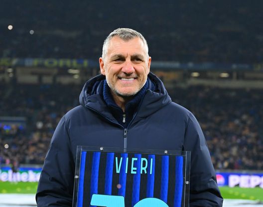 Oggi Christian Vieri compie 53 anni: ecco gli auguri dell’Inter- immagine 3