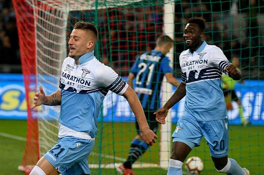 ROMA, ITALIA - 15 MAGGIO: Sergej Milinkovic-Savic esulta dopo aver segnato durante la finale di TIM Cup tra Atalanta BC e SS Lazio allo Stadio Olimpico il 15 maggio 2019 a Roma, Italia. (Foto di Marco Rosi/Getty Images) Lazio-Atalanta, i tre momenti iconici della sfida- immagine 3