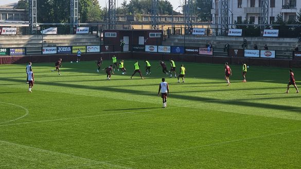 Filadelfia, allenamento a porte aperte: circa 300 tifosi, affetto per Baroni - immagine 9