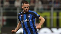Sky – Inter, definiti gli ultimi dettagli per il rinnovo di De Vrij