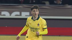 Saelemaekers, reazione al fallo imbarazzante. E i social non perdonano: “Un clown”