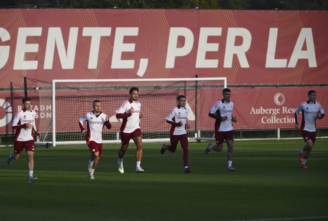 Trigoria, il primo allenamento agli ordini di Ranieri – FOTO GALLERY - immagine 15