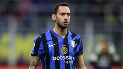 Calhanoglu sulla lotta scudetto: “Milan? Tutte le squadre sono pericolose”