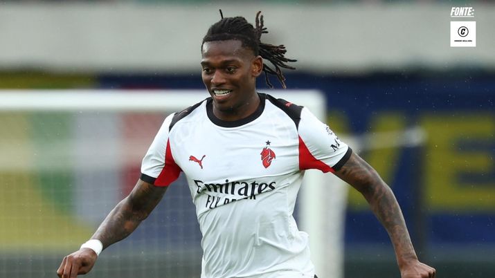 Rafael Leao attaccante AC Milan potrebbe lasciare i rossoneri nel calciomercato estivo 2026