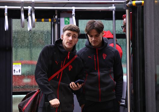 Samuele Ricci e Alexis Saelemaekers oggi a Malpensa (Photo by Claudio Villa/AC Milan via Getty Images) Milan