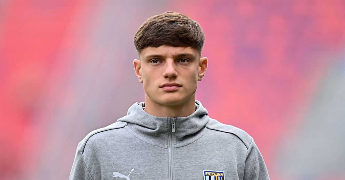 Milan bloccato sul mercato? Di Marzio rileva: “Prima le uscite, poi Leoni o Comuzzo” Milan bloccato sul mercato? Di Marzio rileva: “Prima le uscite, poi Leoni o Comuzzo”