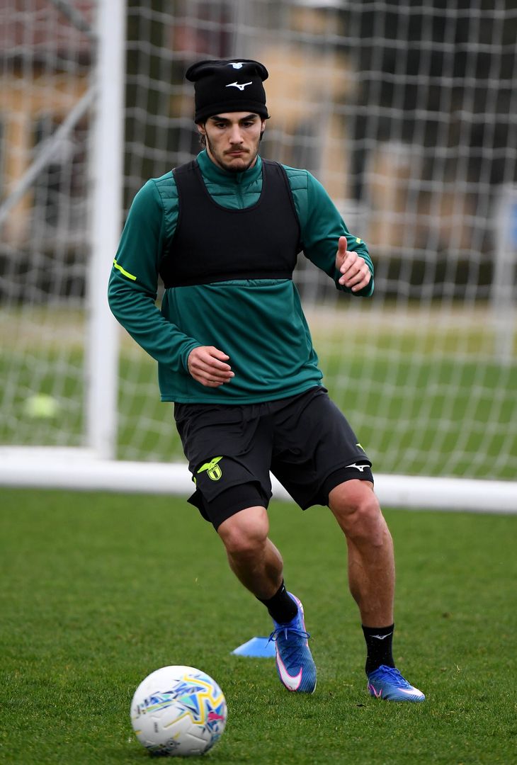 Lazio, dopo la Juve il ritiro a Coverciano: le immagini dell’allenamento – GALLERY - immagine 39