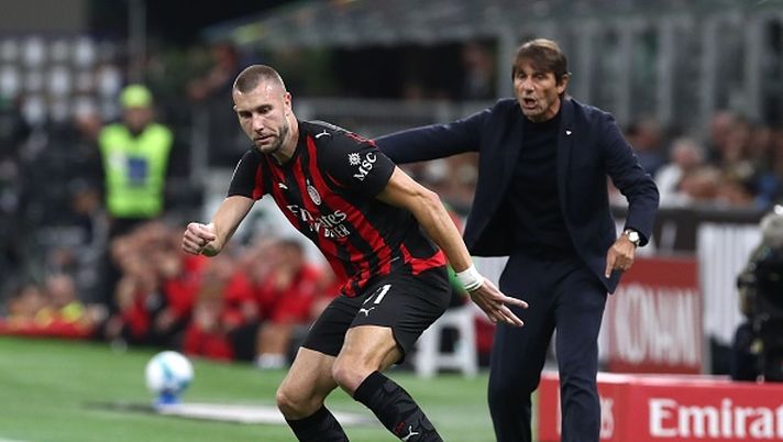 MILAN, ITALY - SEPTEMBER 28: Strahinja Pavlovic of AC Milan in action during the Serie A match between AC Milan and SSC Napoli at Giuseppe Meazza Stadium on September 28, 2025 in Milan, Italy. (Photo by Marco Luzzani/Getty Images) Modric