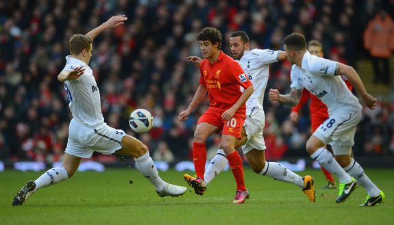 Philippe Coutinho già triplicato nei primi mesi al Liverpool. (Photo by Michael Regan/Getty Images) Inter-Liverpool, ricordate Philippe Coutinho? Da mistero nerazzurro a mister 160 milioni col Barça- immagine 6