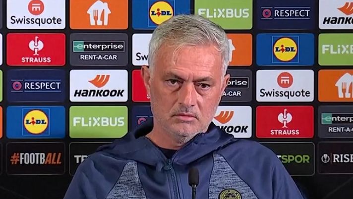 Mourinho, show contro Icardi: “E’ un grandissimo GOAT e io non commento i GOAT” - immagine 1