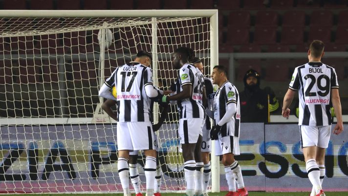 Serie A, Lecce-Udinese 0-1: Lucca segna su rigore ma scoppia la lite con i compagni - immagine 1