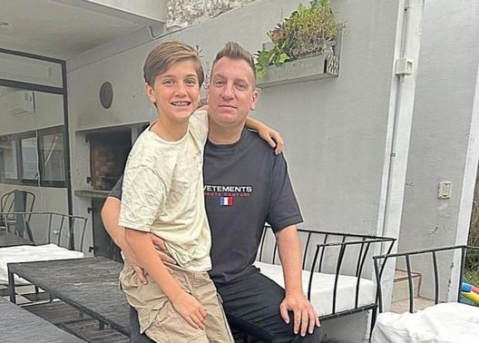 Infortunio per il figlio di Maxi Lopez e Wanda: “Il nostro bomber non giocherà per un po’” Infortunio per il figlio di Maxi Lopez e Wanda: “Il nostro bomber non giocherà per un po’” - immagine 1