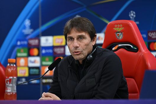 Antonio Conte, tecnico del Napoli. (Foto di Ssc Napoli/ssc Napoli via Getty Images) Benfica-Napoli, un film di fine anni ’50 per la partita di stasera- immagine 3