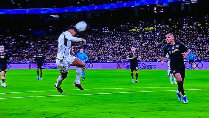 VIDEO Real Madrid-Napoli 2-1, partita ribaltata in pochi minuti con Bellingham - immagine 1