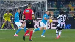 Mauro sul rigore dato all’Udinese contro il Napoli: “È una vergogna per il calcio!”