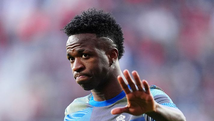 L’ex arbitro Castrilli su Vinicius: “È un provocatore seriale, l’assurdo squalificare Prestianni” - immagine 1