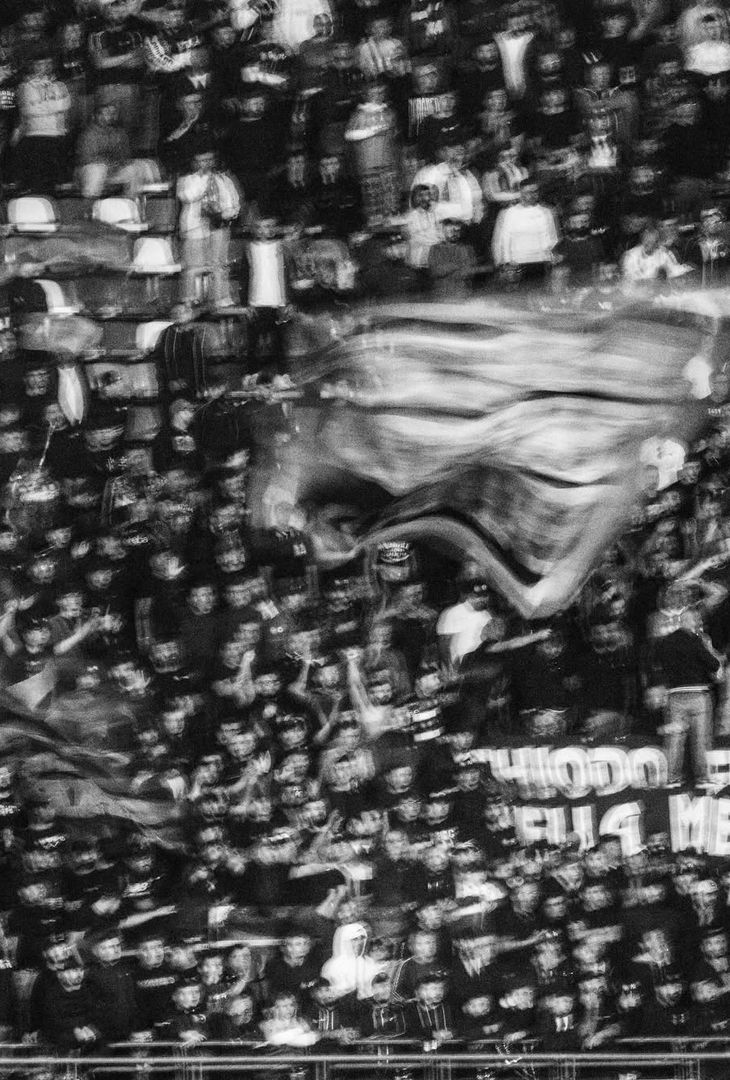 La tenacia del Napoli di Conte: i suggestivi scatti in bianco e nero – LA GALLERY - immagine 8