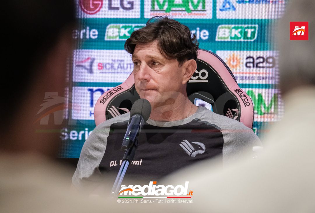 FOTO PALERMO, verso il Venezia: mister Mignani in sala stampa al CFA (GALLERY) - immagine 21