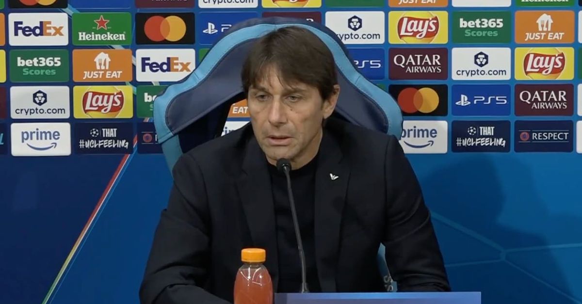 Conte risponde a Diego Costa: “Nel calcio persone intelligenti e altre stupide. Non perdo tempo”