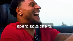 Sal Da Vinci mania: Okoye canta sulle note di “Rossetto e Caffè” – IL VIDEO