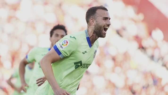 MALLORCA, SPAIN - APRIL 23: Borja Mayoral of Getafe CF celebrates scoring his team´s first goal during the LaLiga Santander match between RCD Mallorca and Getafe CF at Visit Mallorca Estadi on April 23, 2023 in Mallorca, Spain. (Photo by Rafa Babot/Getty Images) Mayoral: “Roma piazza tosta, ma Fonseca mi diede fiducia. Con Mourinho…” - immagine 1