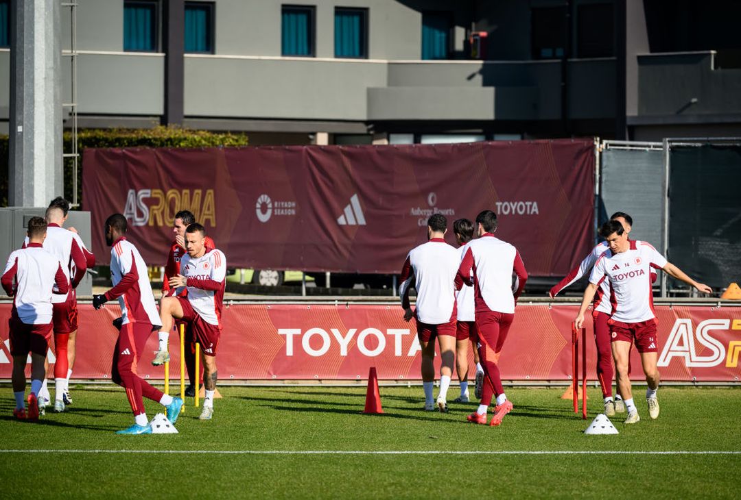 Roma, secondo allenamento dell’anno: Dovbyk torna in gruppo – FOTO GALLERY - immagine 17