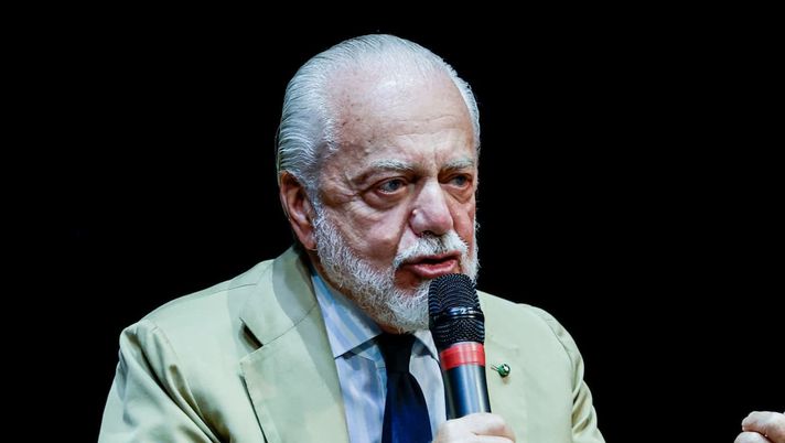 Allarme De Laurentiis: “Bisogna muovere il culo, o tra 2-3 anni il calcio scomparirà” Allarme De Laurentiis: “Bisogna muovere il culo, o tra 2-3 anni il calcio scomparirà” - immagine 1