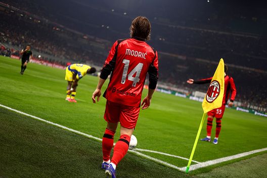 milan-rallentamento-risultati-classifica-como-parma