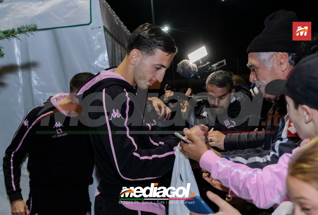 FOTO Palermo: Accardi, Saric e Gomes accendono l’albero al ‘Barbera’ (Gallery) - immagine 59