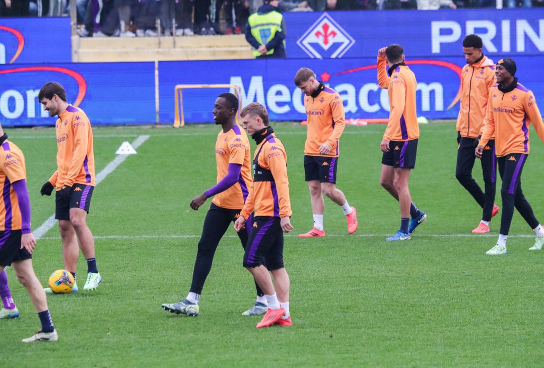 Gallery VN – Allenamento a porte aperte della Fiorentina, le immagini più belle - immagine 166