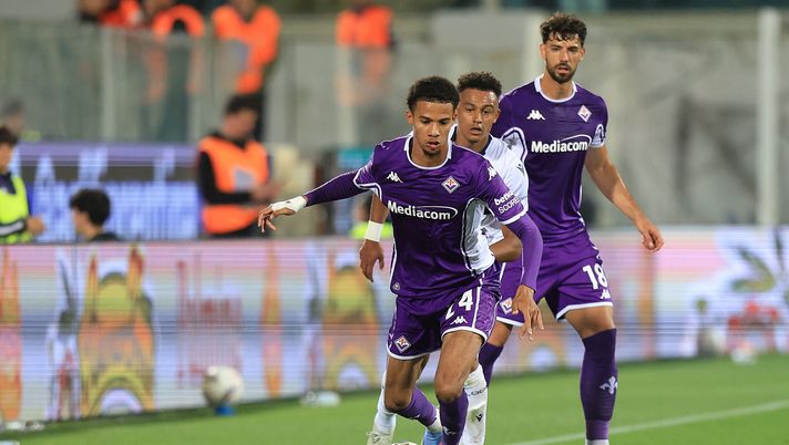 FLORENCE, ITALY - MAY 18: Amir Richardson of ACF Fiorentina in action during the Serie A match between Fiorentina and Bologna at Stadio Artemio Franchi on May 18, 2025 in Florence, Italy. (Photo by Gabriele Maltinti/Getty Images) amir richardson