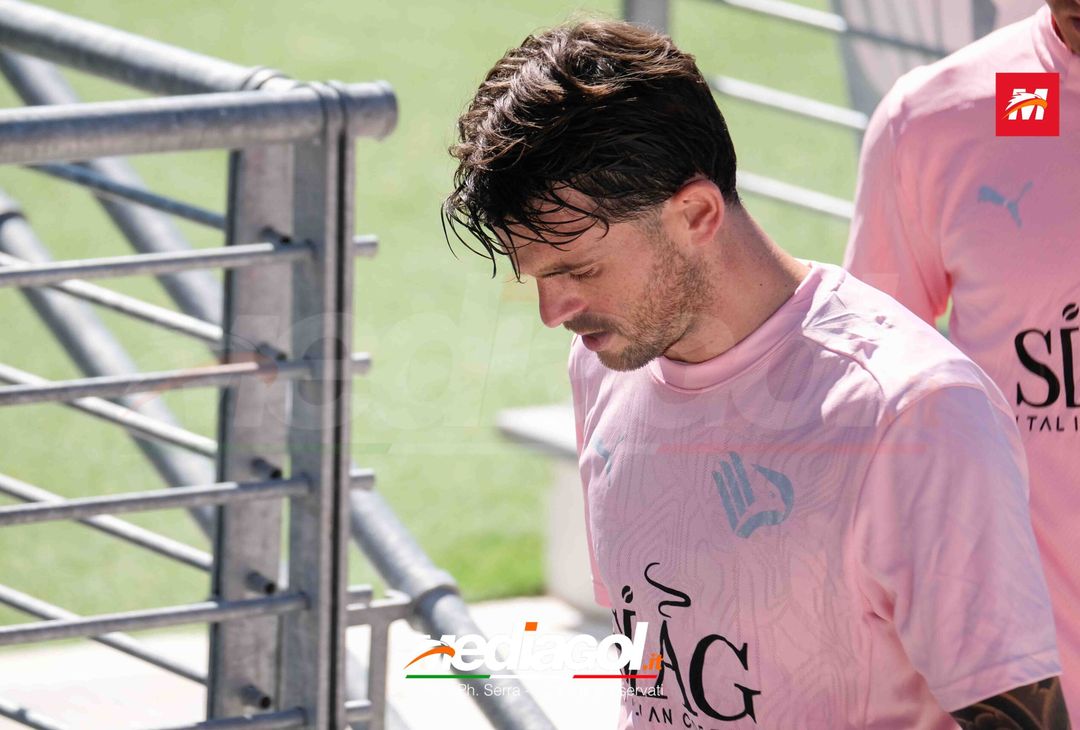 FOTO Ritiro Palermo, seduta mattutina ad Aquagranda (GALLERY) - immagine 72