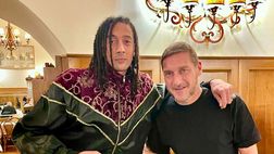 Ghali e Totti insieme a cena: l’incontro in un ristorante della Capitale
