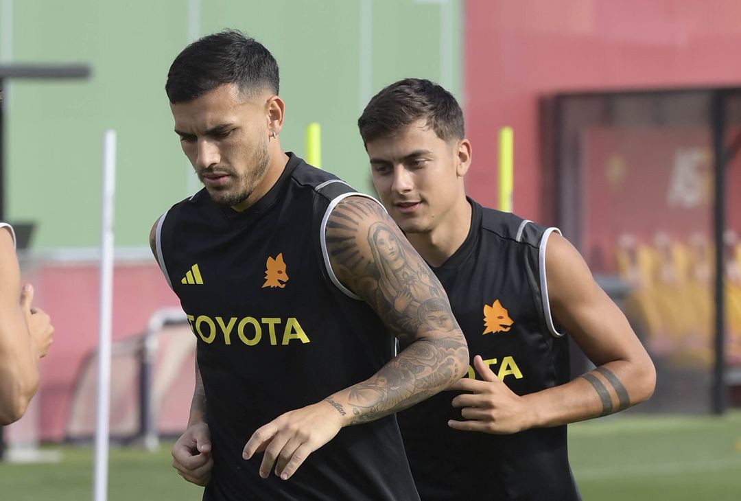Roma, allenamenti a Trigoria: ci sono Lukaku, Sanches, Dybala e Aouar – FOTO GALLERY - immagine 9